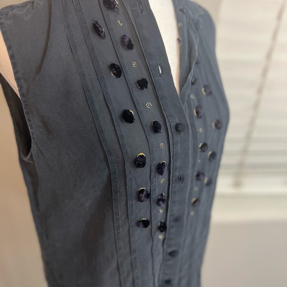 Maiyet Shirt Tail Top Blouse Blue Button
Up Sleeveless 38 Medium Silk - Picture 13 of 13